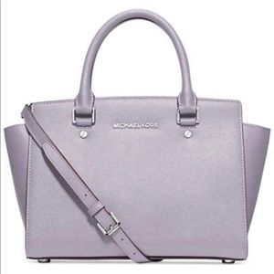 Michael Kors Medium Selma satchel purse